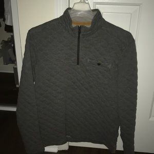 Men’s Medium Gray quilted 3/4 zip pullover